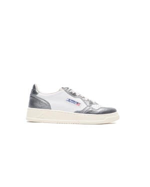 Autry Action Shoes WMNS MEDALIST LOW | AULWGS38 | AFEW STORE Autry Action Shoes WMNS MEDALIST LOW | AULWGS38 | AFEW STORE